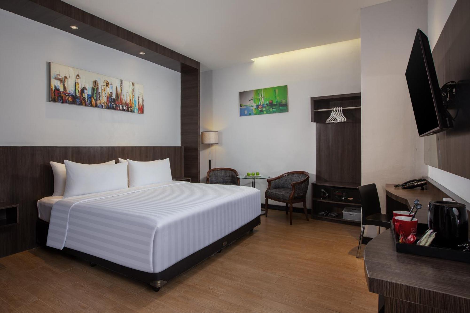 Neo Dipatiukur Bandung By Aston Hotel Buitenkant foto